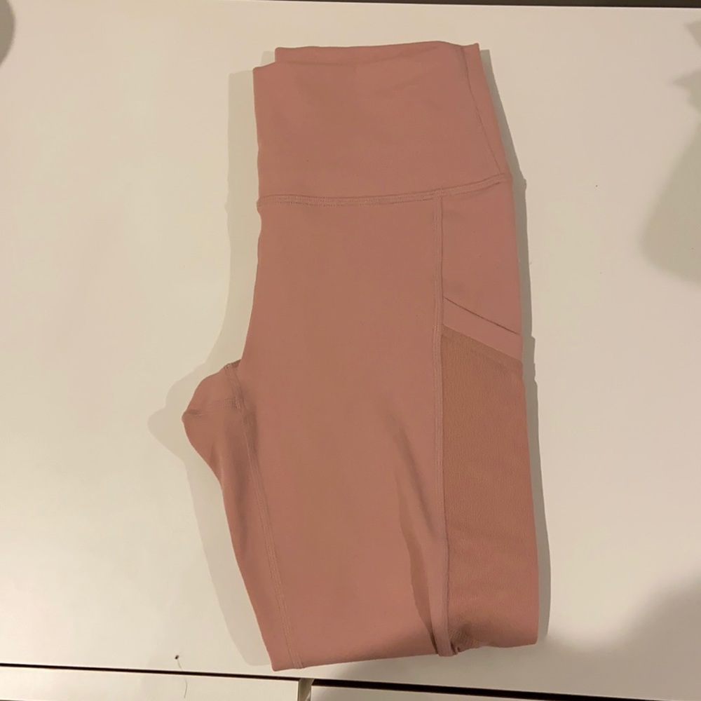 On-The-Go High-Waisted Powerhold Fabletics Pocket Leggings